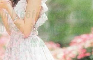 166fun传送门就像人间那种没底线的好奇，试图抓住每一个瞬间的“惊喜”。