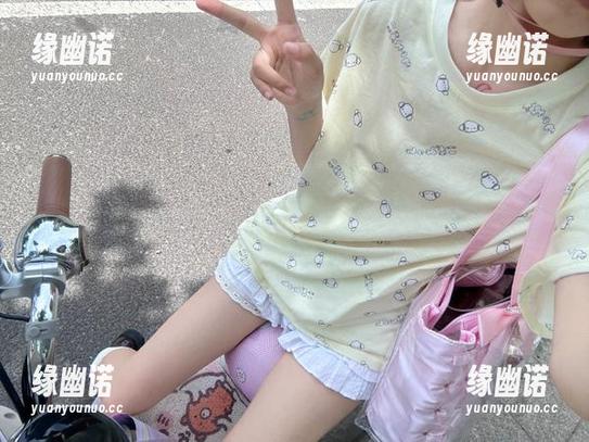 www.17视频看得我，心情瞬间变得好开心！