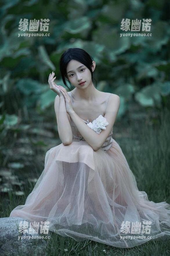 51吃瓜网 51吃瓜网苹果版:一天不看在线蹲守,心里难受得慌!