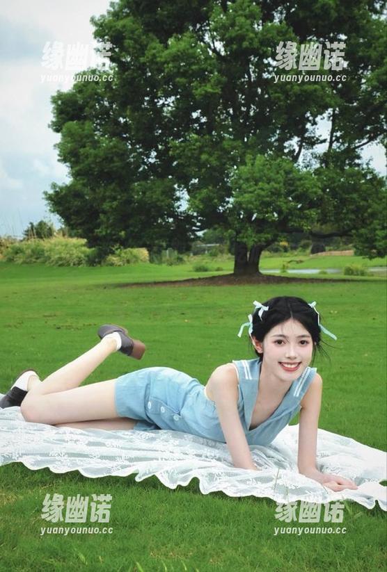 大家都是51吃瓜网苹果版的粉丝吧？在线观看的时候，我的表情姨妈果然快煮成熟饭了！