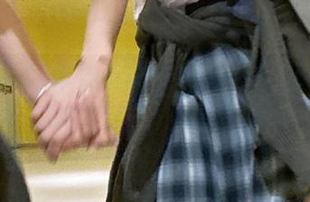 苹果手机在手，52吃瓜每日吸纳瓜的养分——ios版专属！