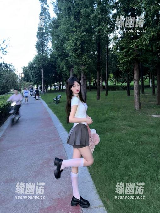 链接cg51后，瞬间感觉自己成了二次元的瓜民，哈哈哈哈！