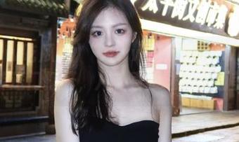 “www吃瓜网36wcc”：传送门打开，八卦直接送到你面前！