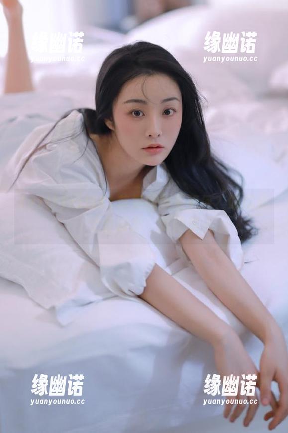 zztt zztt11苹果版效果如何?吃瓜路上你陪我,我陪你