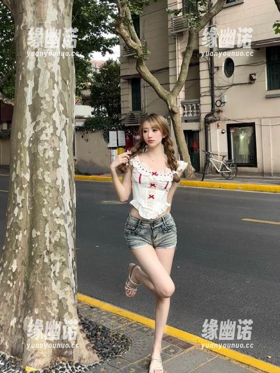 五一吃瓜 疯狂打击懒癌!五一吃瓜的资源一键免费下载,真香。