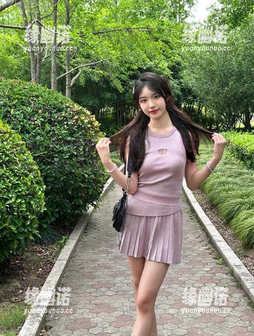 别犹豫，快登录五一吃瓜中心，看今日瓜产量创下新高，几乎可以开个展览。