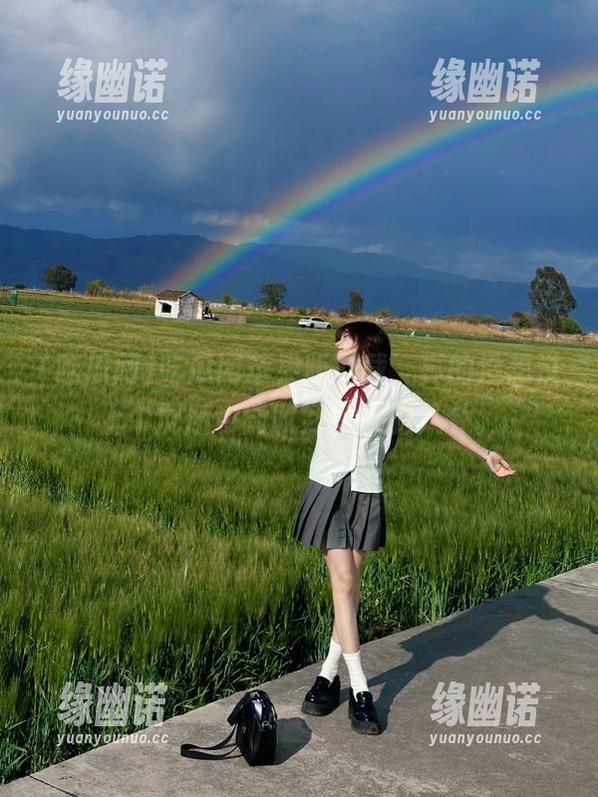 吃瓜网苹果版下载，真的没想过上个厕所也能收到惊人的八卦。