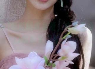 吃瓜网苹果版，来看看今日的热门瓜有多“扎心”？
