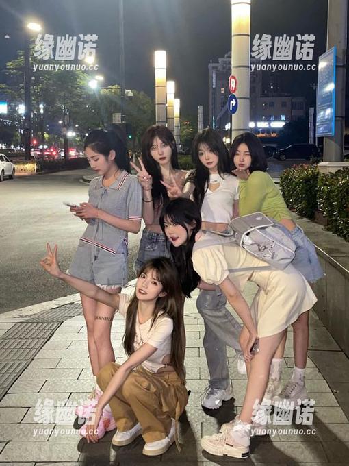 季节转换，吃瓜套路升级，来吃瓜论坛分享你的“潜水”经历！