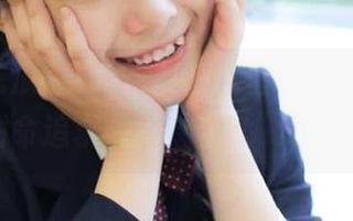 最新吃瓜频道里的网红们，真的在拼命追求一种“永久”认同感嘛？