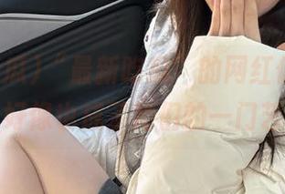 “最新吃瓜”的网红们，资源共享好像也成了她们的一门艺术？
