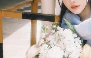 在每日吃瓜51里观看，感觉身心都被大瓜撩拨得七上八下