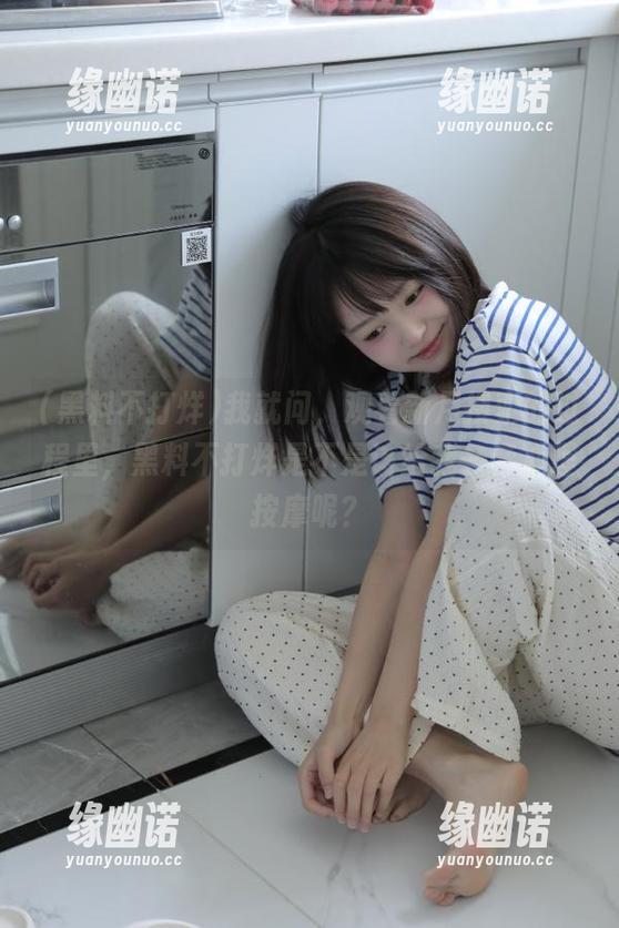 我就问，观看新月搜索的过程里，黑料不打烊是不是该给我一套心理按摩呢？