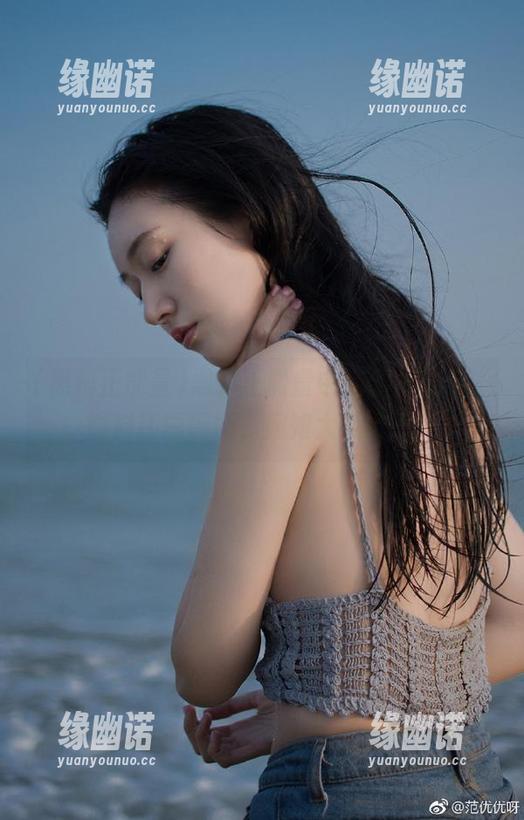 黑料正能量中的永久宝藏，爆料还原现场，宛如大戏场上！