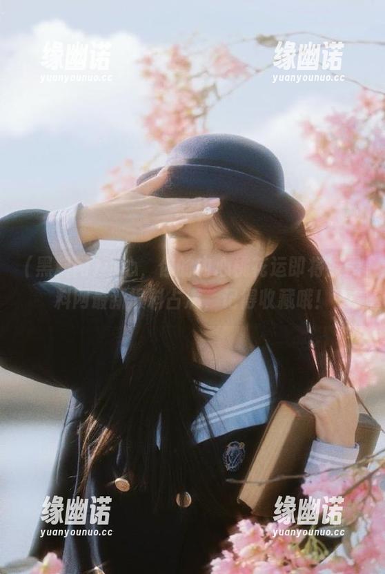 小心，你的内心桃花运即将被黑料网最新爆料占满，记得收藏哦！